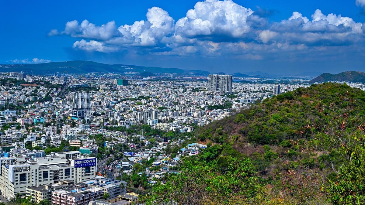 Land Use Regulation and Urban Planning in Andhra Pradesh